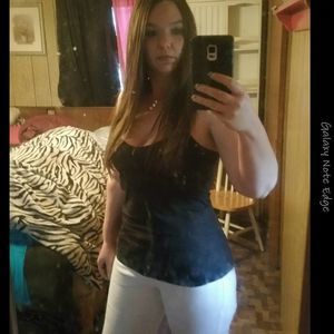 Meet your Posher, Stephanie